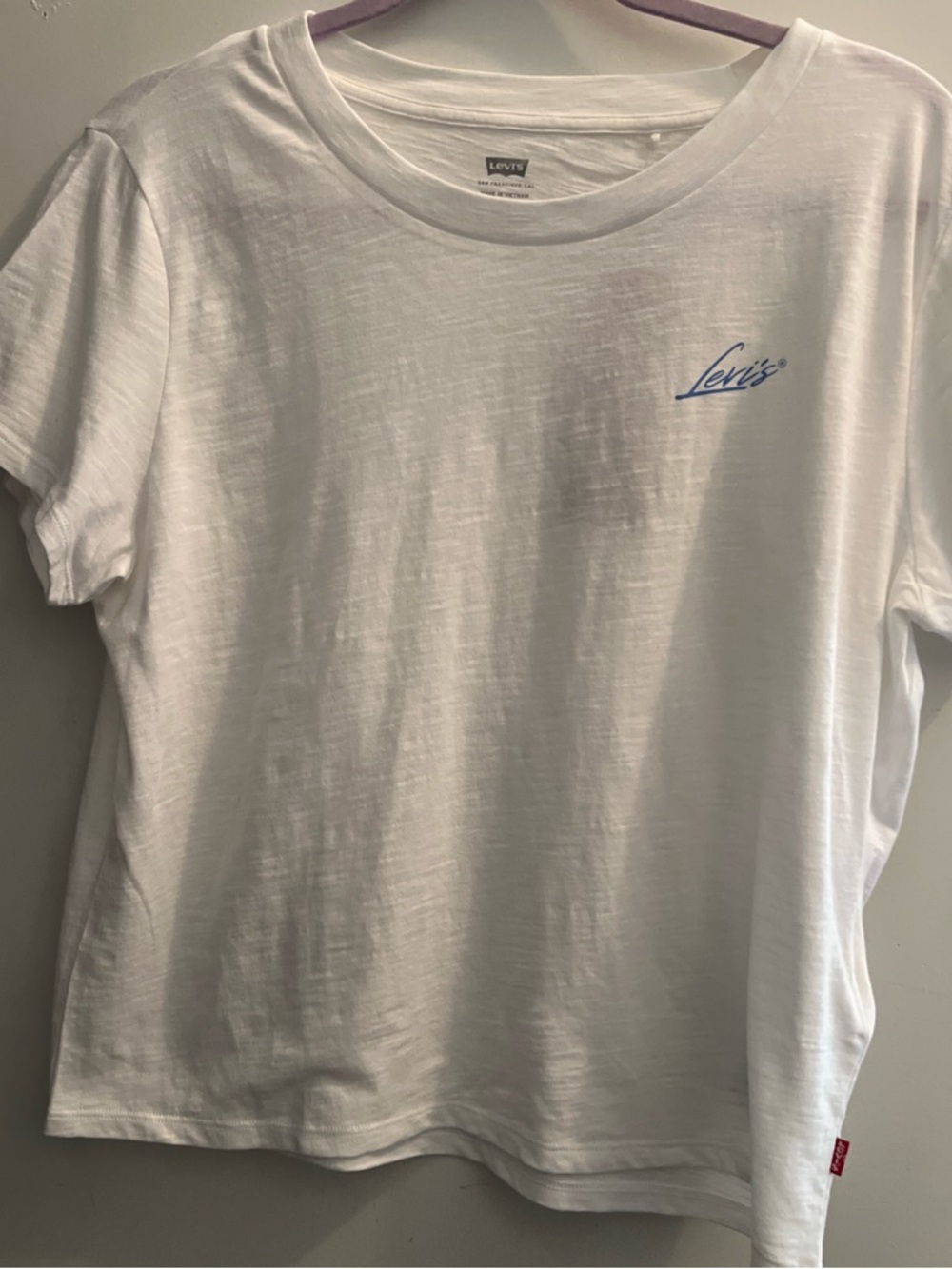 Levi's White T-Shirt with Blue Script Logo